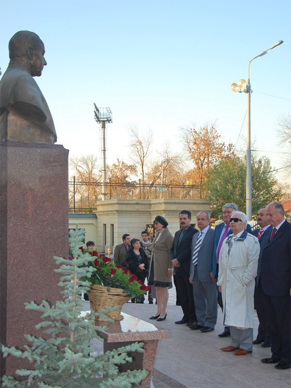 Tashkent celebrated State Flag Day of Azerbaijan
