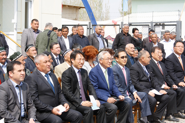 Pilot photovoltaic power plant officially launched in Namangan region