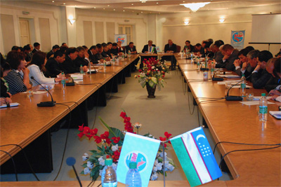 UzLiDeP holds seminar on developing legislation on forming civil society