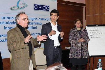 US experts hold training for Uzbek journalists