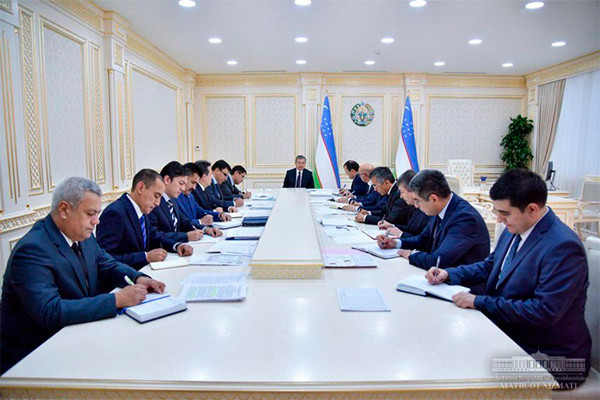 Effectiveness of reforms on public education system development is considered