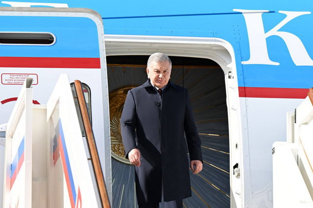 O‘zbekiston Prezidenti Rossiya Federatsiyasiga keldi