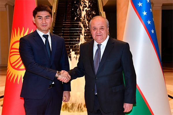 Uzbek, Kyrgyz FMs discuss bilateral ties