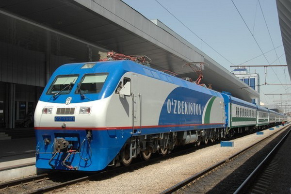 Railway service launched from Vostochny port to Uzbekistan and back