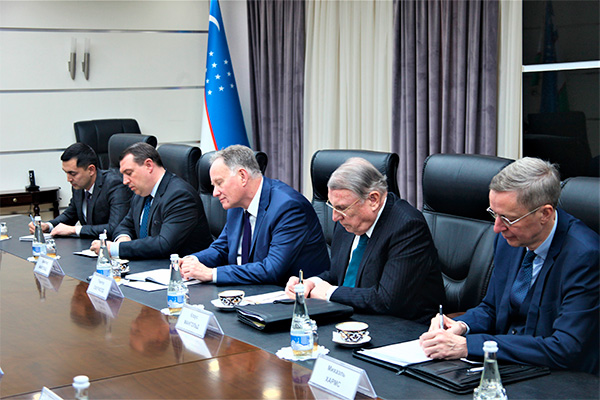 Sardor Umurzakov and Klaus Mangold discuss development of Uzbek-German relations