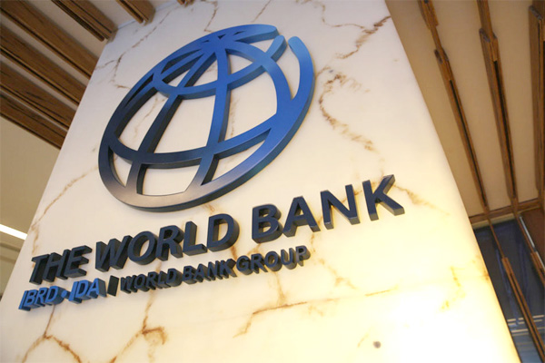 Global growth edges up to 2.7% despite weak investment - WB