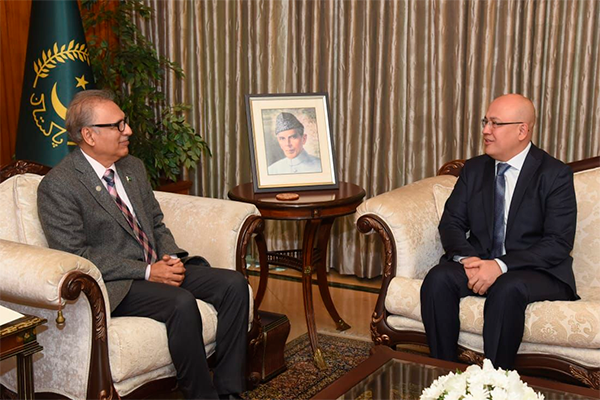 President of Pakistan receives Ambassador of Uzbekistan
