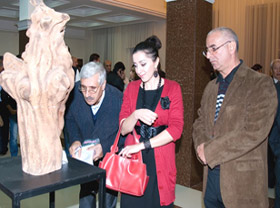 Azeri sculptor Eynulla Aliyev’s works exhibited in Tashkent