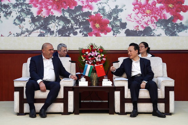 “O’zbekiston temir yo’llari” AJ va «China State Railway Group Co., Ltd» korporatsiyasi o’rtasida ikki tomonlama uchrashuv bo'lib o'tdi