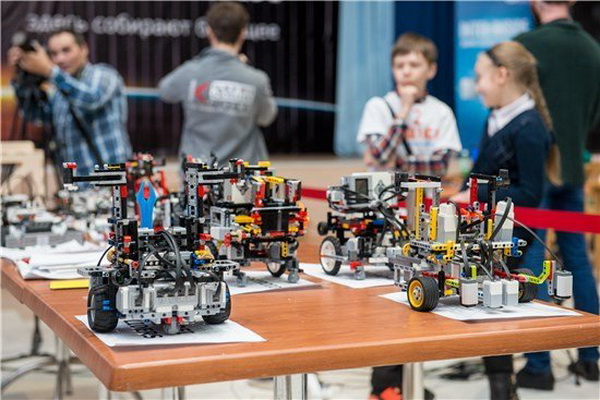 Робототехниклар ўртасида “RoboCUP” телевизион мусобақаси эълон қилинади!