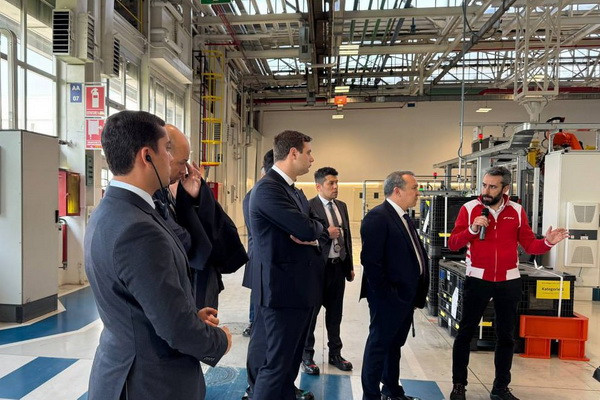 A delegation of Uzbekistan studied best practices in organizing the production of electric vehicles in Italy