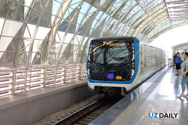 Тошкент метросида кассалар автоматларга алмаштирилмоқда