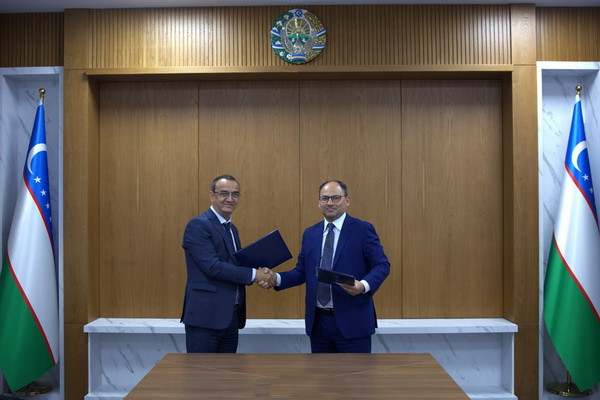 Uzbekistan Airports and Italian EU Wings sign a cooperation agreement