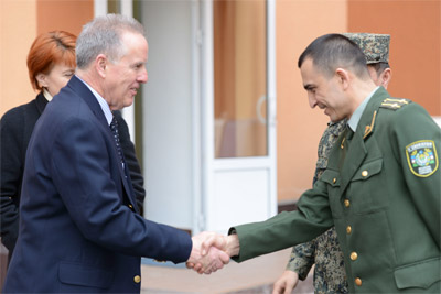 US present IT equipment to Higher Military Customs Institute