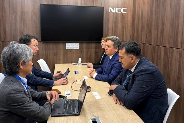 Prospective telecommunications projects discussed with NEC Vice President
