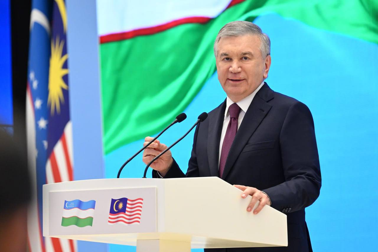 Prezidentimiz O‘zbekiston va Malayziya ishbilarmonlari o‘rtasida keng ko‘lamli sheriklikni rivojlantirish muhimligini ta’kidladi