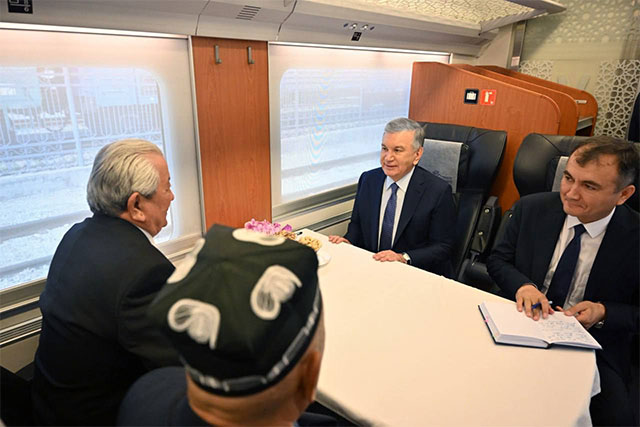 Prezident qashqadaryolik faollar bilan muloqot qildi