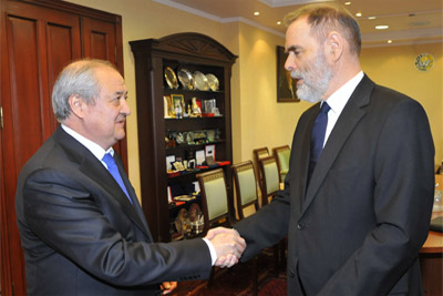 Uzbek FM holds talks with new Ambassador of Norway
