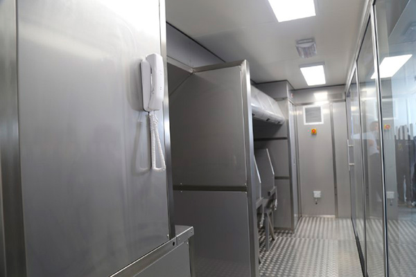 Uzbekistan Airways receives new trainer V9000 Commander