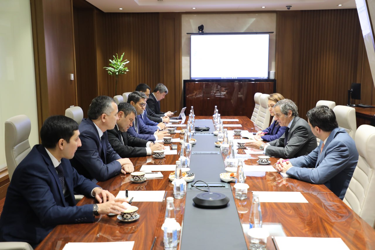 Energetika vazirligida Xalqaro atom energiyasi agentligi bosh direktori bilan uchrashuv oʻtkazildi