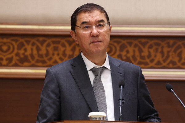 Uzbekistan may stop accepting cash as payment for some services