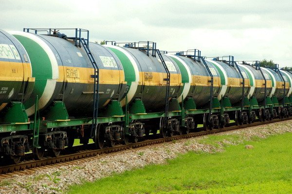 All petroleum products from the Bukhara Refinery to be sold on the exchange