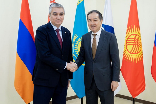 Uzbekistan and the EEC discuss deepening trade and economic ties