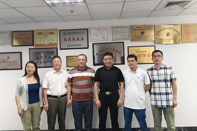 Chinese Companies Show Interest in Investing in Uzbekistan’s Small Industrial Zones