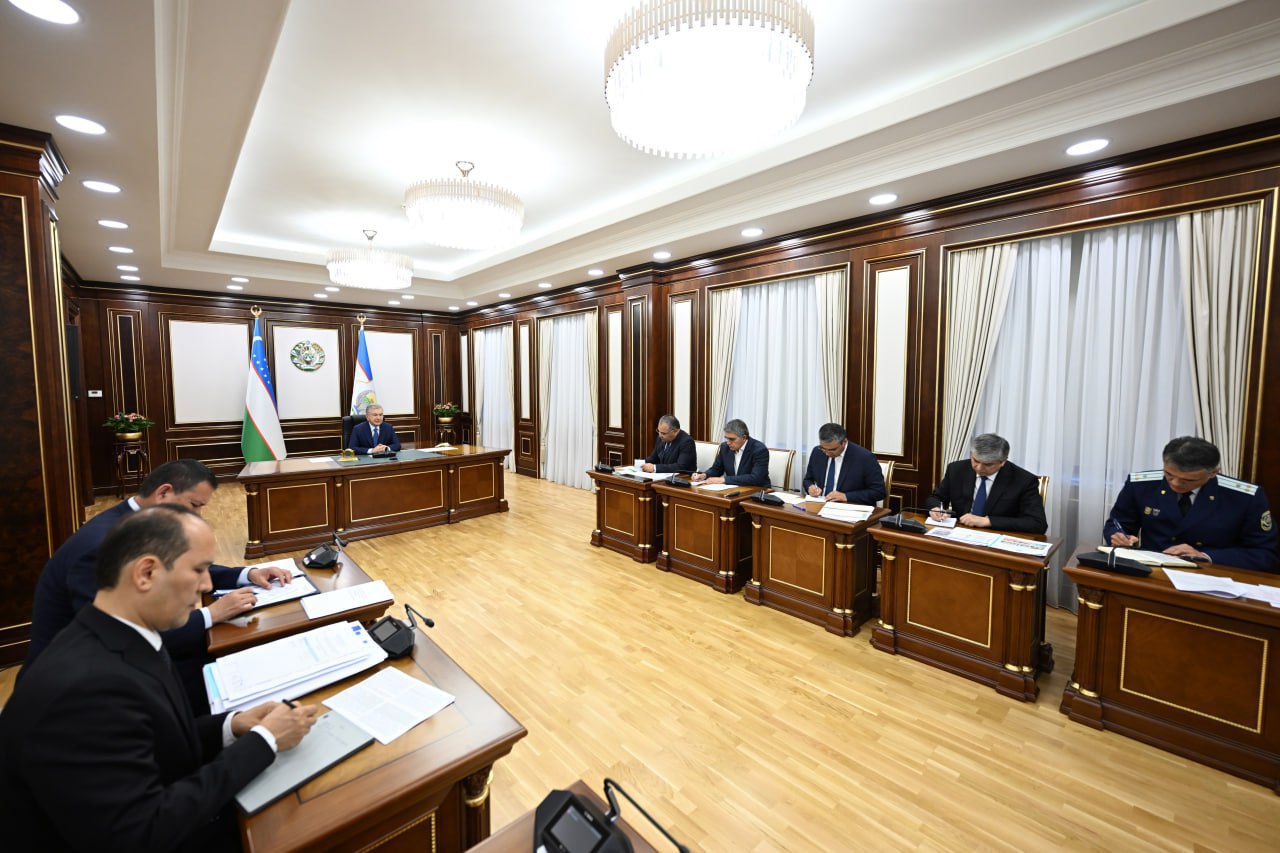 Mirziyoyev Sirdaryo viloyatida qishloq xoʻjaligini yangicha yondashuvlar asosida yangilash boʻyicha koʻrsatmalar berdi