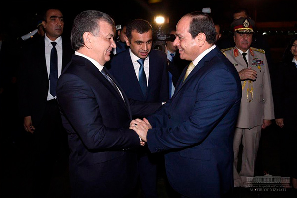 President of Egypt arrives in Uzbekistan