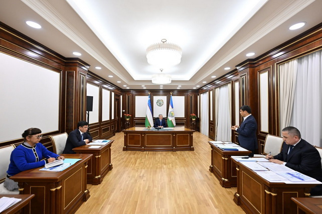 O‘zbekiston Prezidenti kimyo sanoatini diversifikatsiya qilish rejalari bilan tanishdi