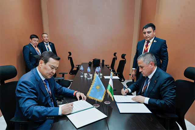 Казахстан и Узбекистан подписали меморандум о сотрудничестве в госаудите