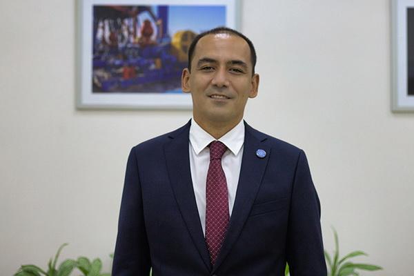 PIIMA Director gets acquainted with the activities of the International Mathematical School in Karakul district