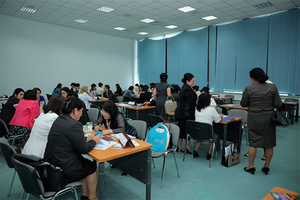 Businesswomen of Uzbekistan and Kazakhstan sign over 10 agreements