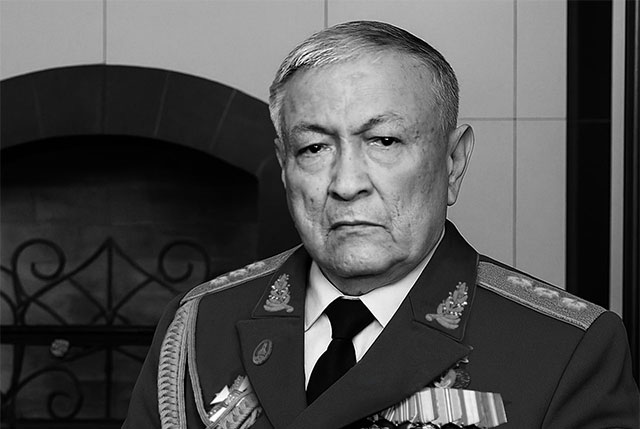 Ўзбекистон Республикасининг биринчи мудофаа вазири вафот этди