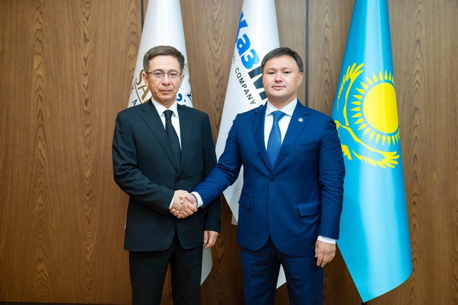 “QazMunayGaz” va “O‘zbekneftgaz” strategik hamkorlikni kengaytirish masalalarini muhokama qildi
