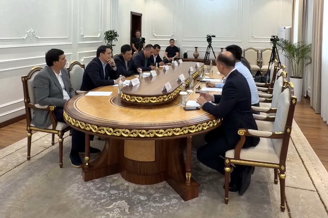 Сырдарья обсуждает новые инвестиции с китайской компанией