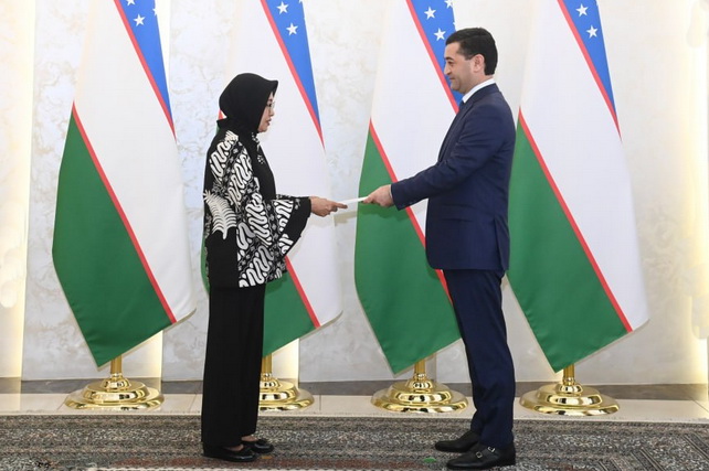 O‘zbekiston TIV rahbari Indoneziyaning yangi tayinlangan elchisidan ishonch yorliqlarini qabul qildi