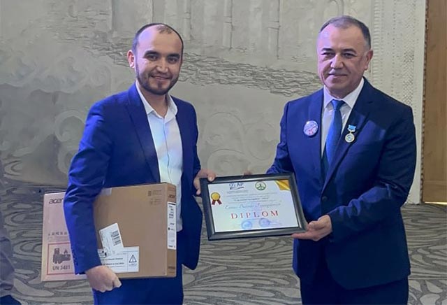 Bahodir Esanov “Eng yaxshi buxgalter – 2025” tanlovida g‘olib bo‘ldi