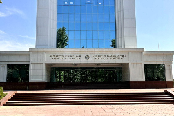 O‘zbekiston Tashqi ishlar vazirligi G‘azo sektorida o‘t ochishni to‘xtatish va garovga olinganlarni almashishni qo‘llab-quvvatladi