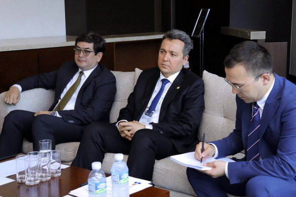 A delegation of Uzbekistan conducts meeting with Korean Company Miso Information Technology