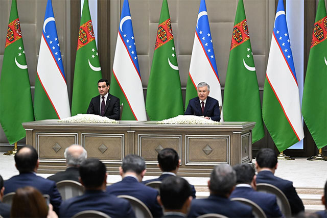 Президенты Узбекистана и Туркменистана подвели итоги плодотворных переговоров