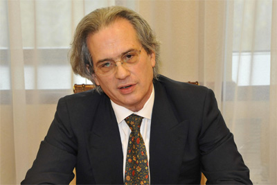 Abdulaziz Kamilov receives new Ambassador of Argentina