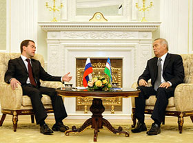 Russia, Uzbekistan enjoy close stances on world issues: communique 