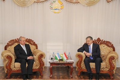 Uzbek, Tajik Foreign Ministers hold negotiations