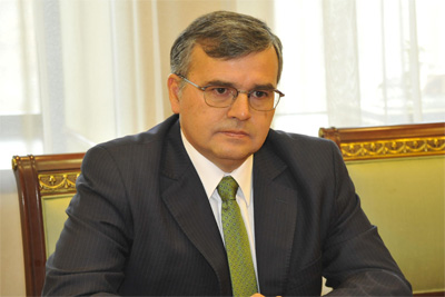 Uzbek FM holds talks with new Uruguayan Ambassador