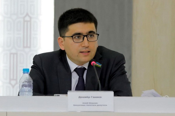 Doniyor Ganiev: “Khokims should be deprived of the right to be deputies and senators”