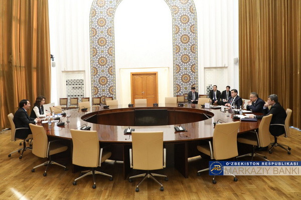 Central Bank holds a meeting with the management of Halyk Bank of Kazakhstan