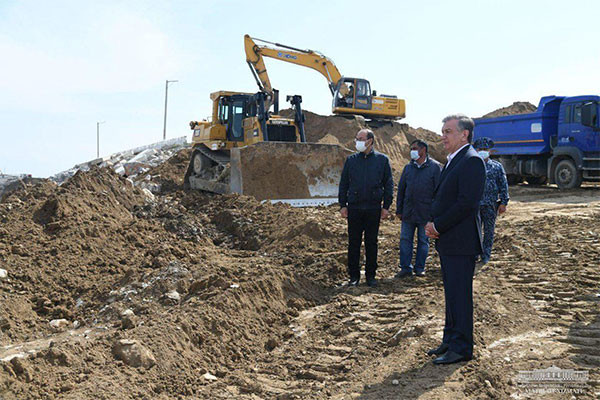 The President gives instructions on restoration work on the reservoir