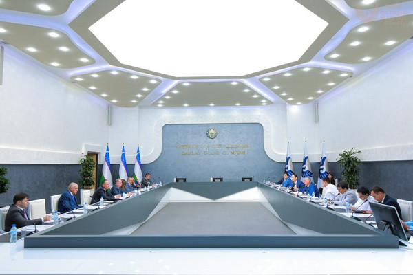 Specialists from Uzbekistan and Tajikistan exchange experience on tax reform